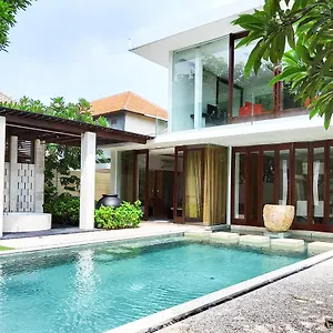 **** Holiday park The Wangsa Benoa Indonesia
